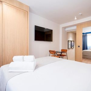 Camera con letto king size
